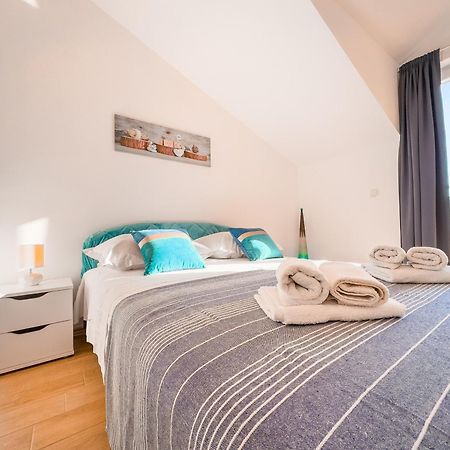 Appartement Regina Del Mare à Slatine Extérieur photo
