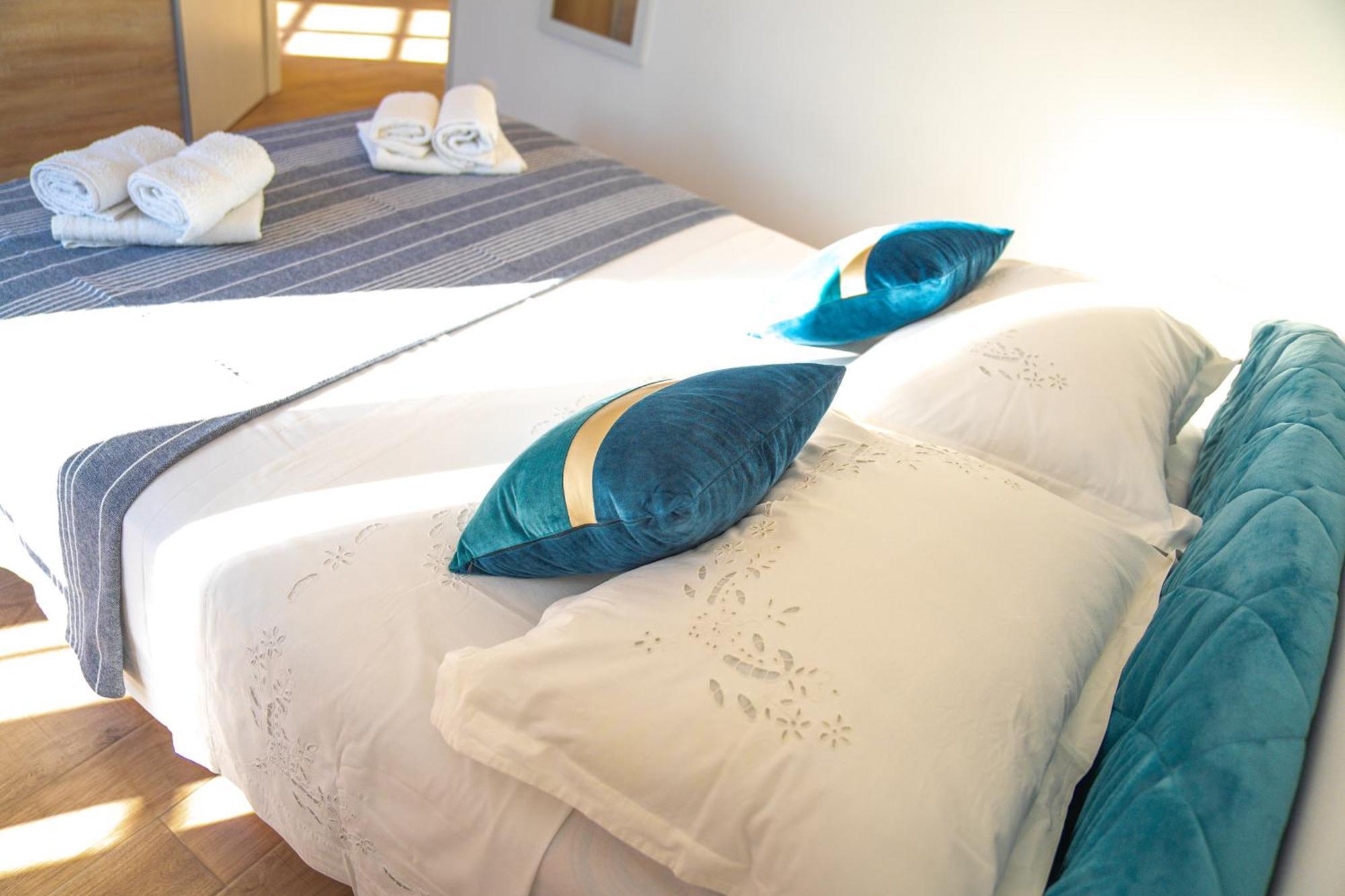 Appartement Regina Del Mare à Slatine Extérieur photo
