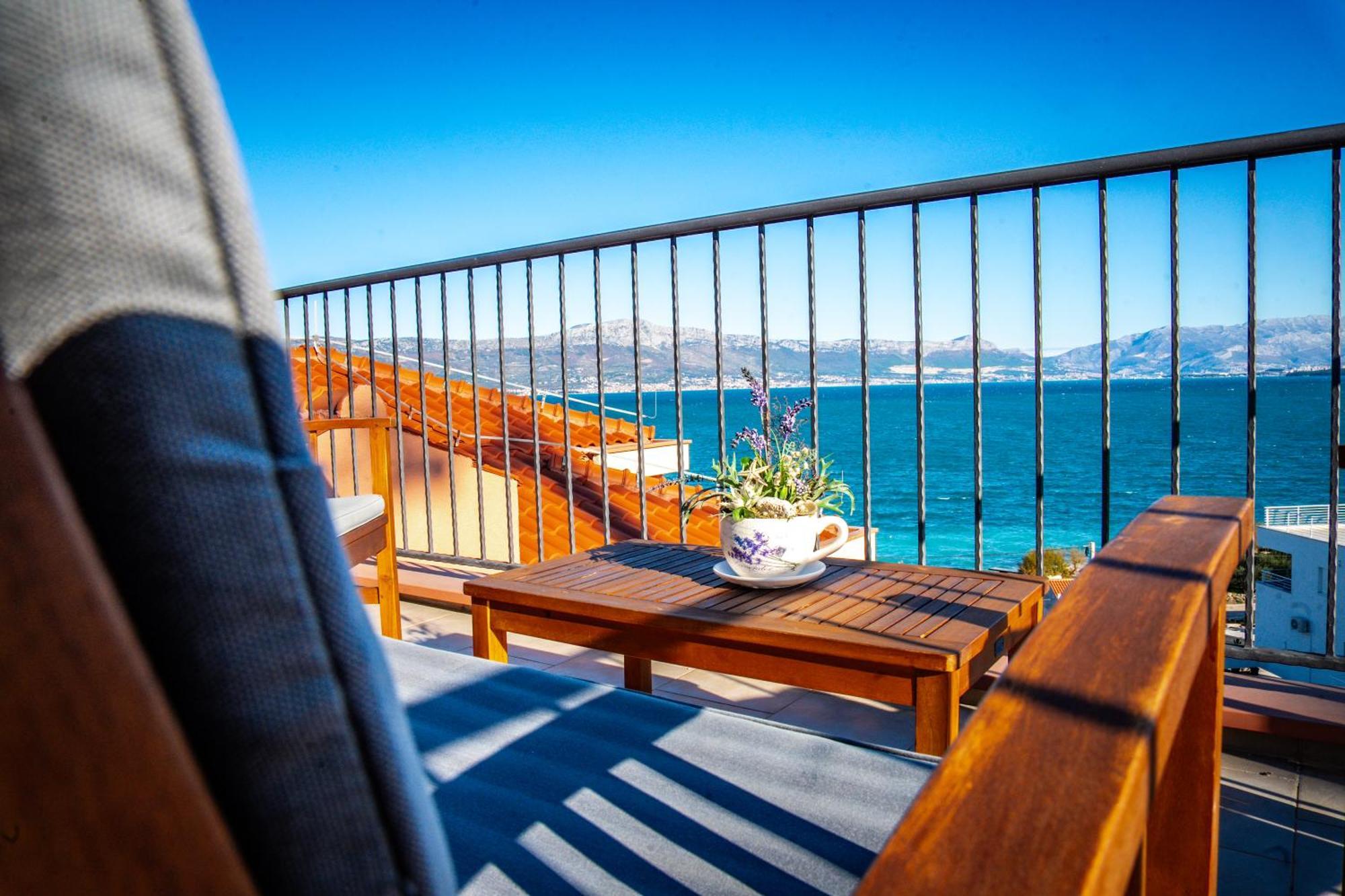 Appartement Regina Del Mare à Slatine Extérieur photo