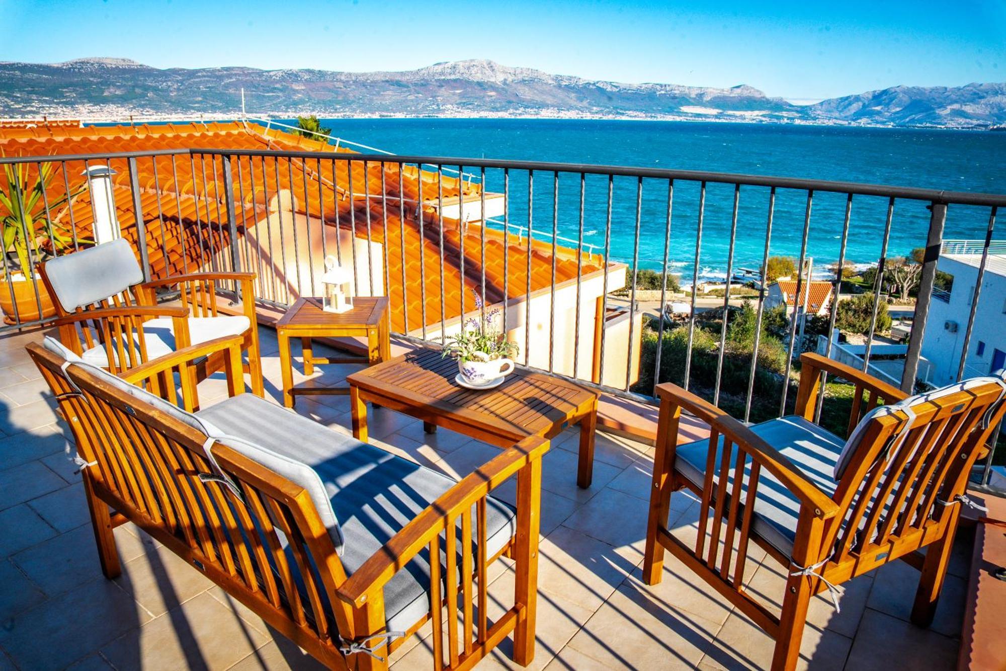 Appartement Regina Del Mare à Slatine Extérieur photo