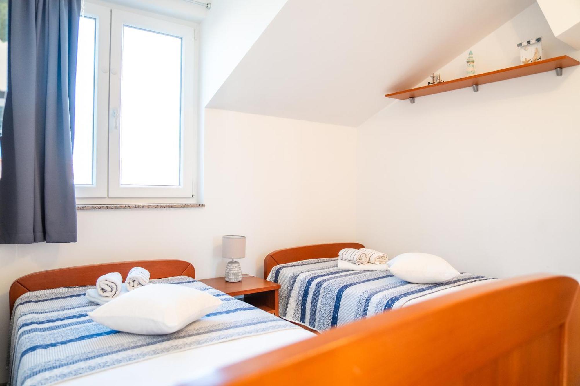 Appartement Regina Del Mare à Slatine Extérieur photo