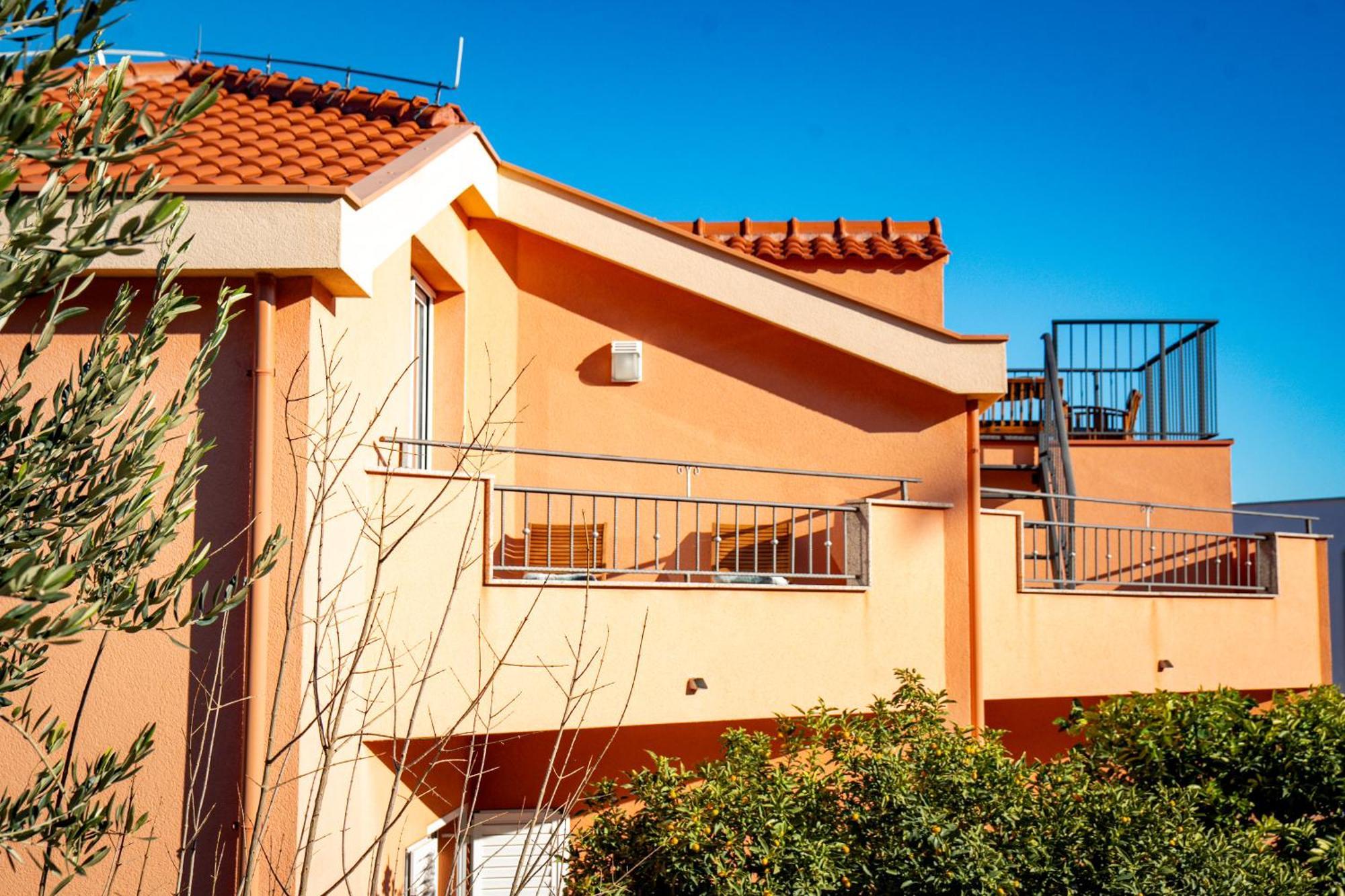 Appartement Regina Del Mare à Slatine Extérieur photo
