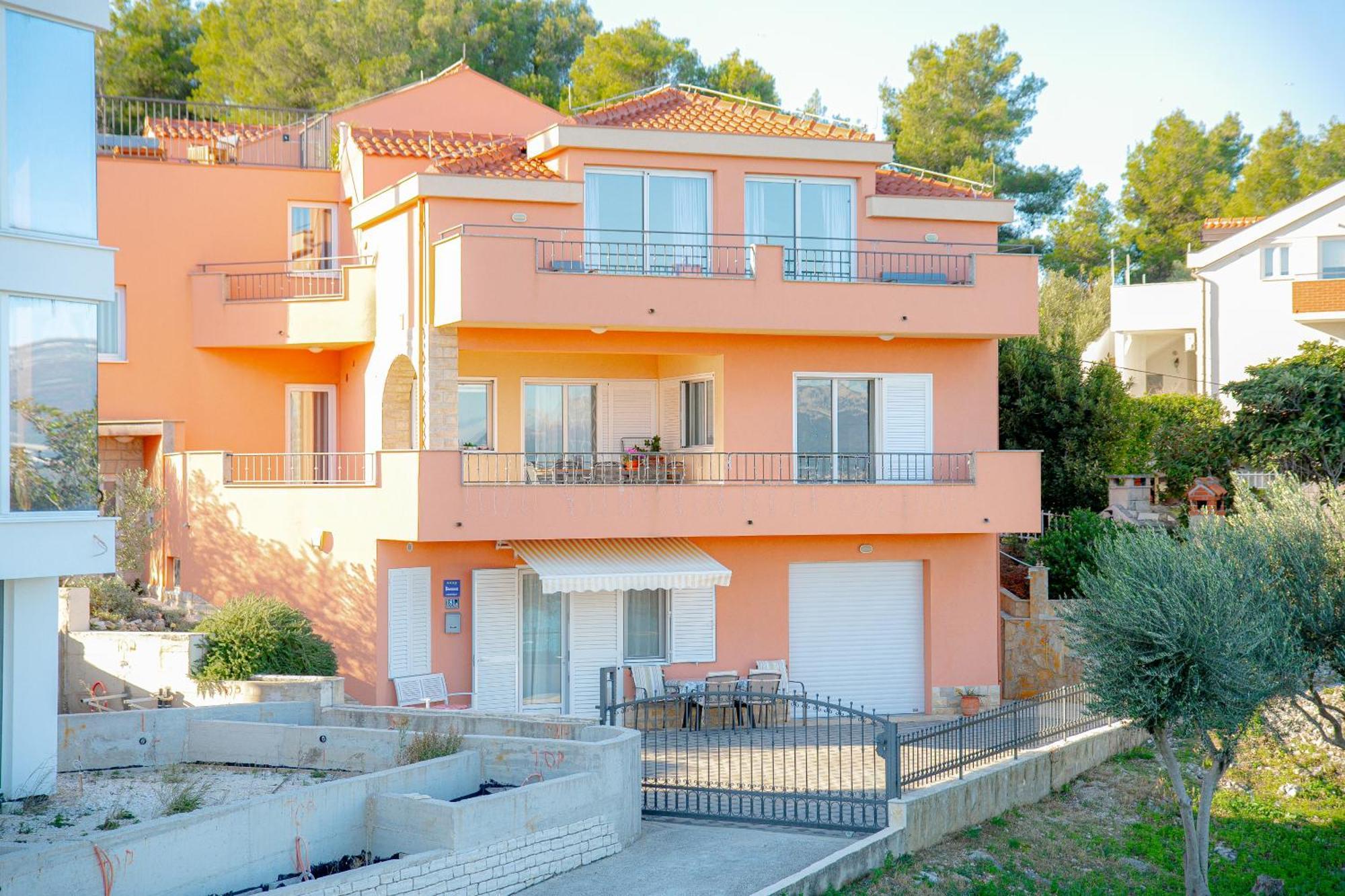 Appartement Regina Del Mare à Slatine Extérieur photo